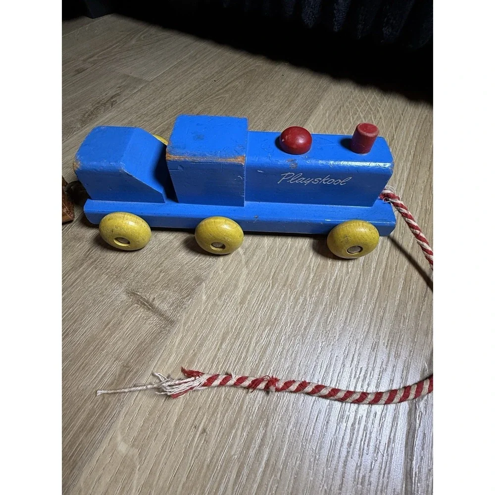 Vintage Playskool Wooden Pull‎ Train Toy Blue Yellow 1960s Classic With Cart